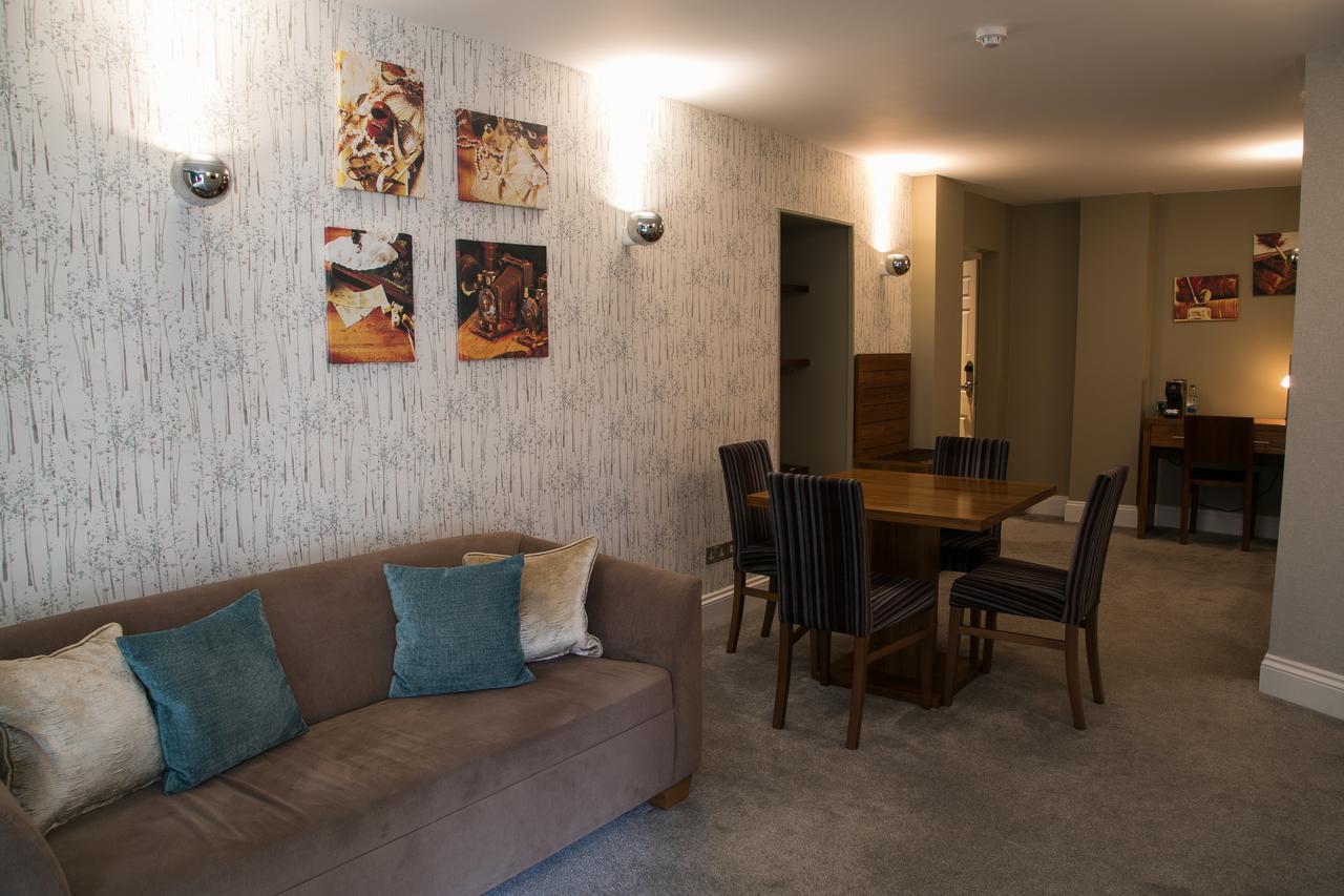 Best Western Plus Centurion Hotel Мидсомер Нортон Экстерьер фото